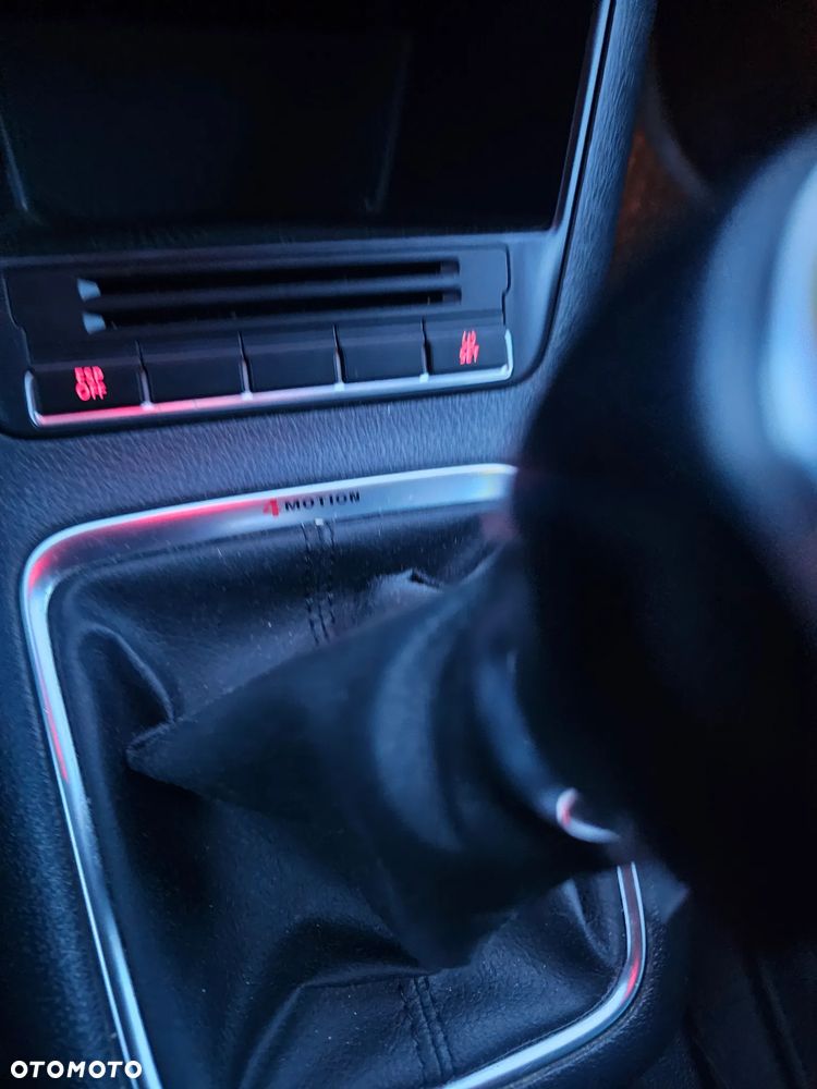 Volkswagen Tiguan - 10