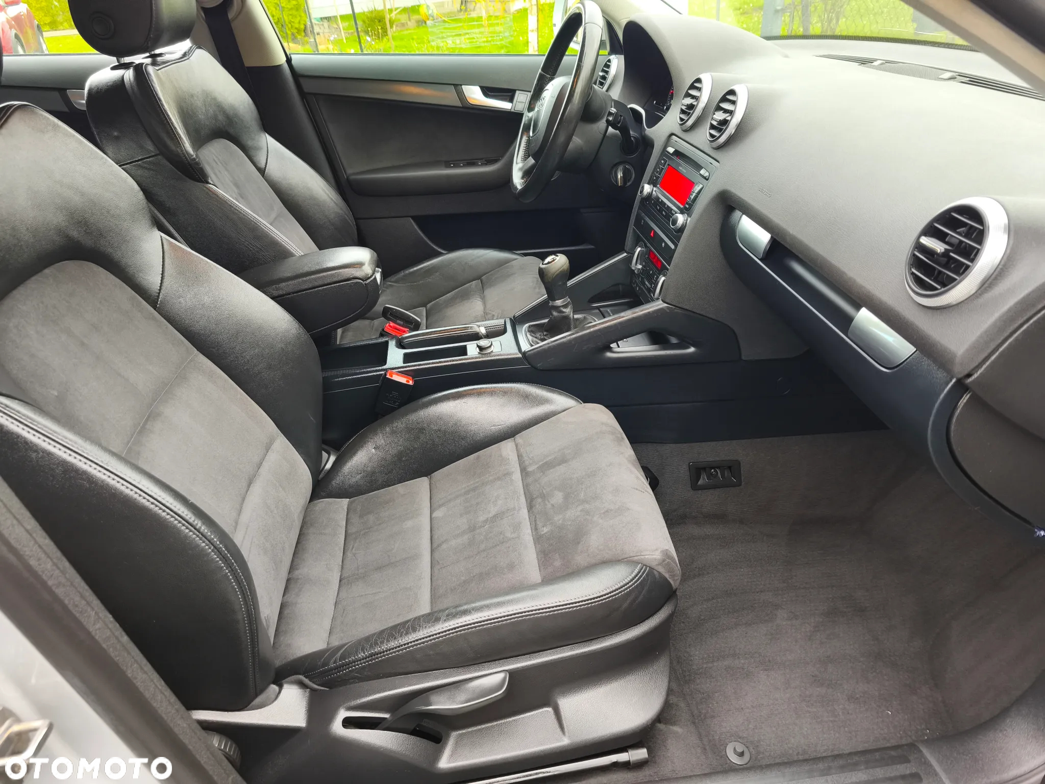 Audi A3 1.6 Sportback Attraction - 16