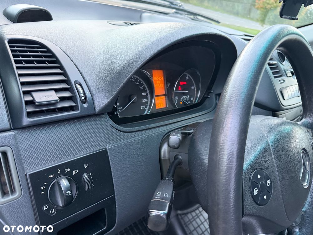 Mercedes-Benz Vito - 19