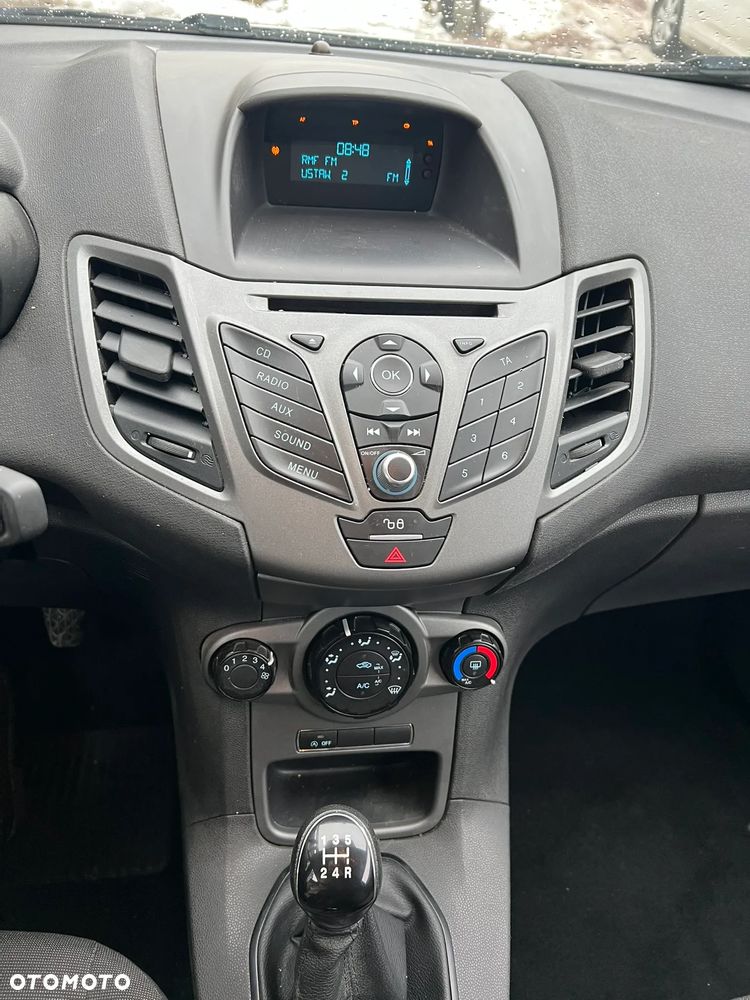 Ford Fiesta - 9