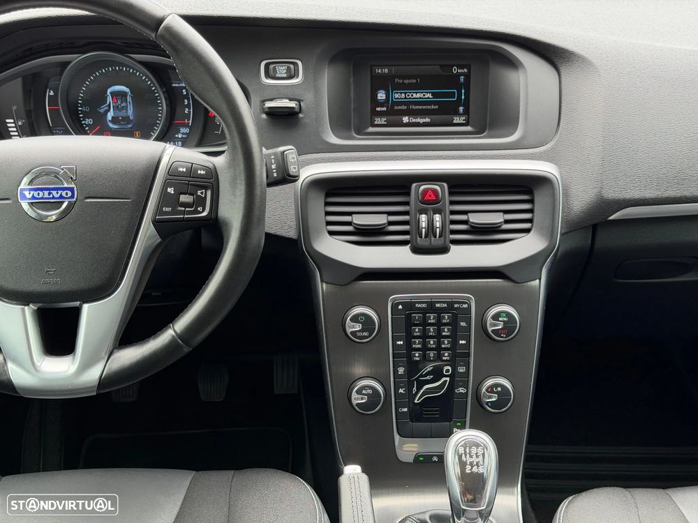 Volvo V40 1.6 D2 Momentum - 14