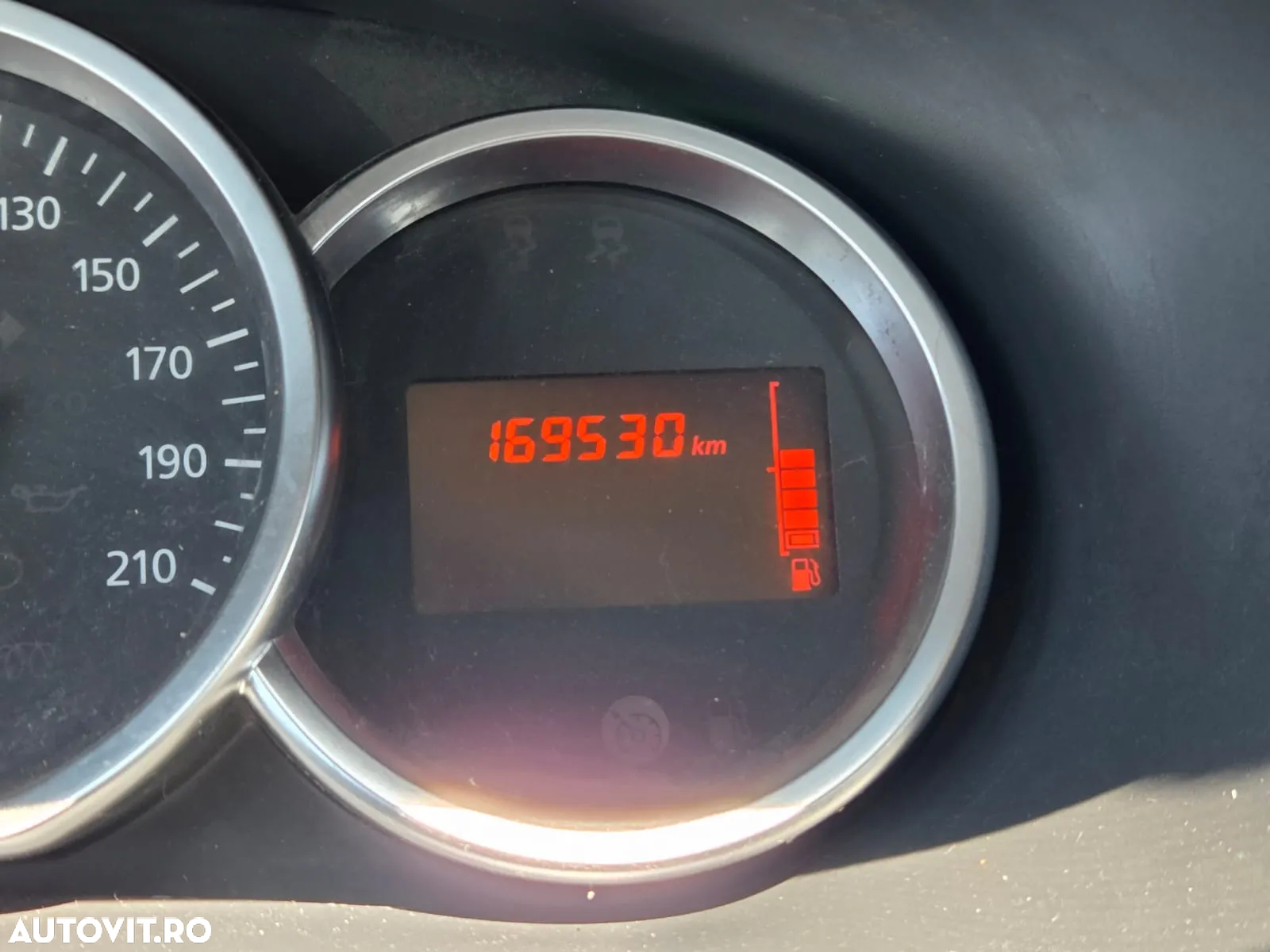 Dacia Logan 1.0 SCe Ambiance - 17