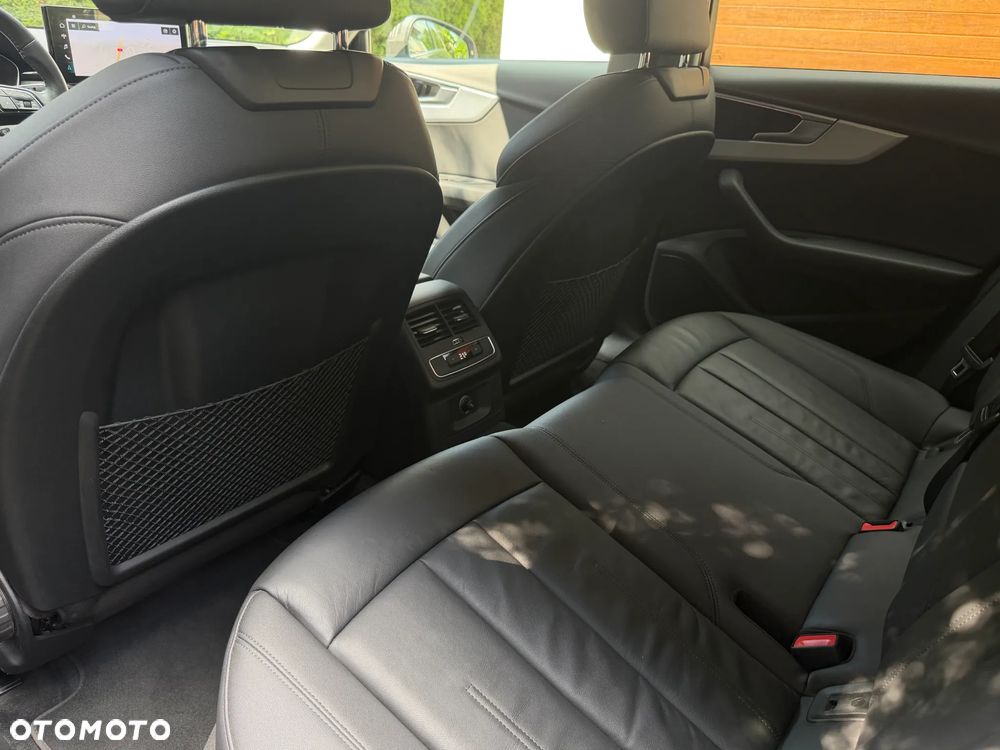 Audi A4 Limousine 35 TFSI Sport S tronic - 25