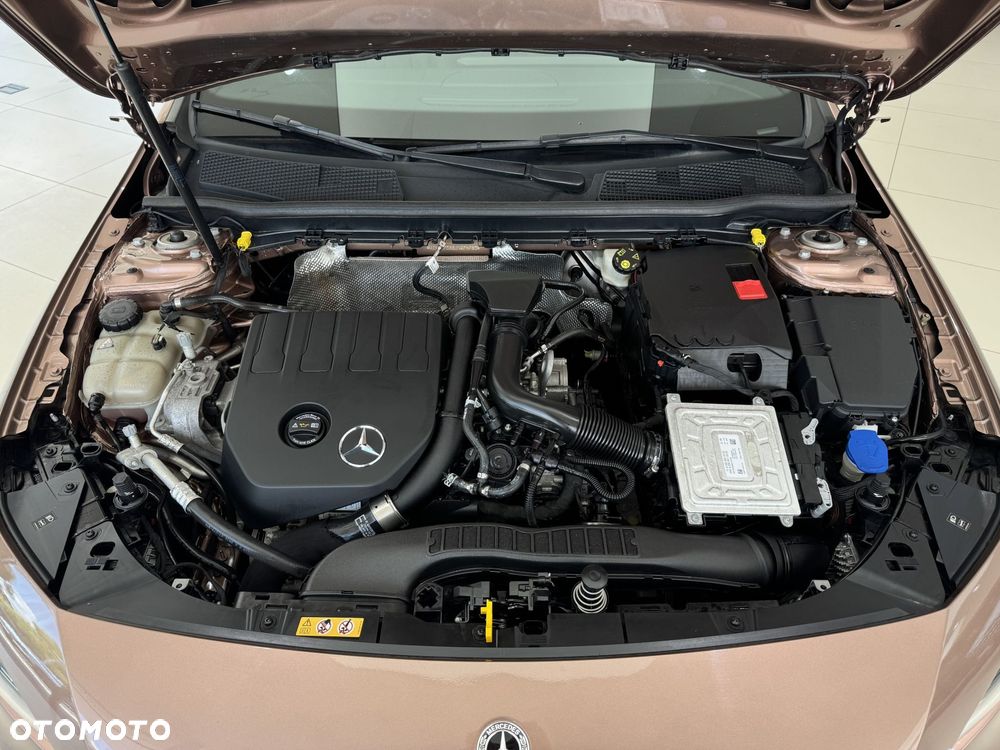 Mercedes-Benz Klasa A 200 4-Matic Style 8G-DCT - 19