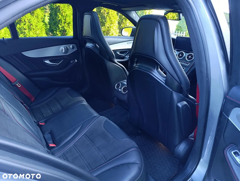 Mercedes-Benz Klasa C 450 AMG 4-Matic 7G-TRONIC - 10