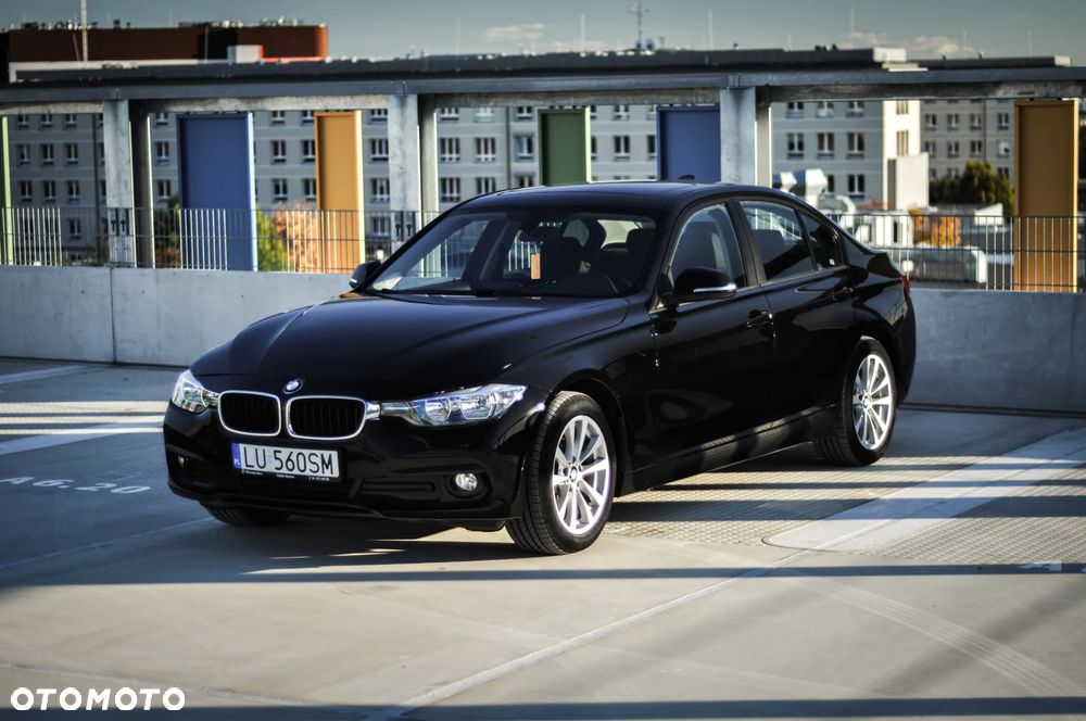 BMW Seria 3 320i Edition Luxury Line Purity - 3