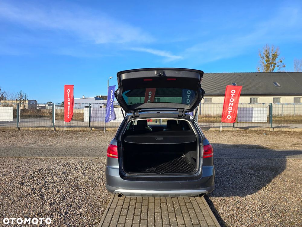 Volkswagen Passat Alltrack - 11