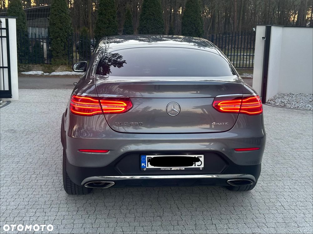 Mercedes-Benz GLC - 4