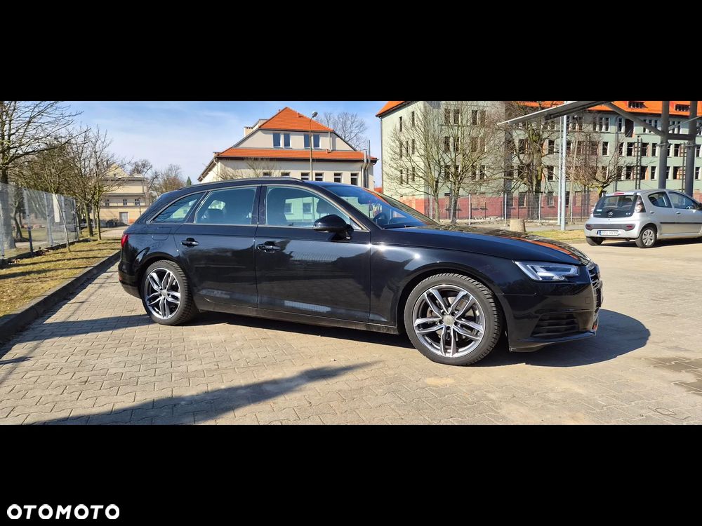 Audi A4 Avant 2.0 TDI S tronic - 7