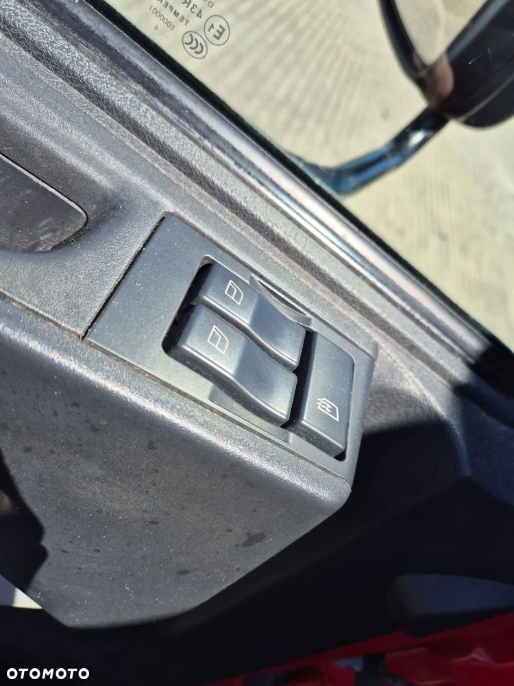Volvo FL 210 4X2 / SKRZYNIA / HDS FASSI 1T / NISKI PRZEBIEG / SUPER STAN / KRÓTKI ROZSTAW OSI / DUŻA ŁADOWNOŚĆ / EURO 6 / NOWE TYLNE OPONY - 33
