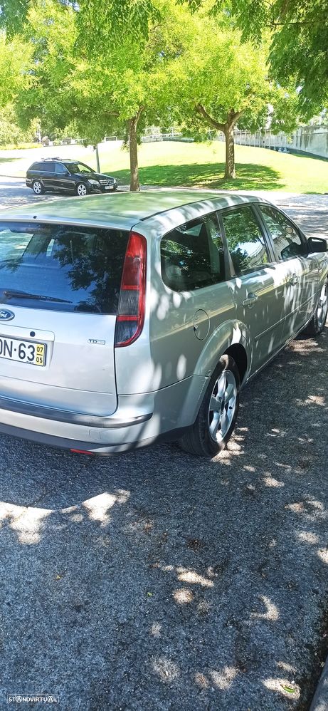 Ford Focus SW 1.6 TDCi Titanium DPF - 4