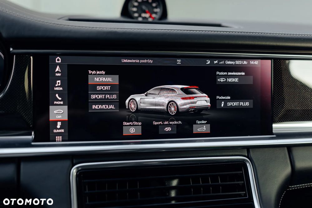 Porsche Panamera GTS GPF Sport Turismo - 21