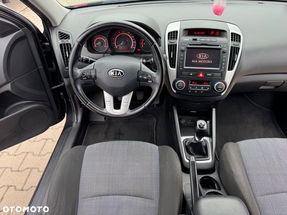 Kia Ceed 1.4 CVVT Edition 7 - 22