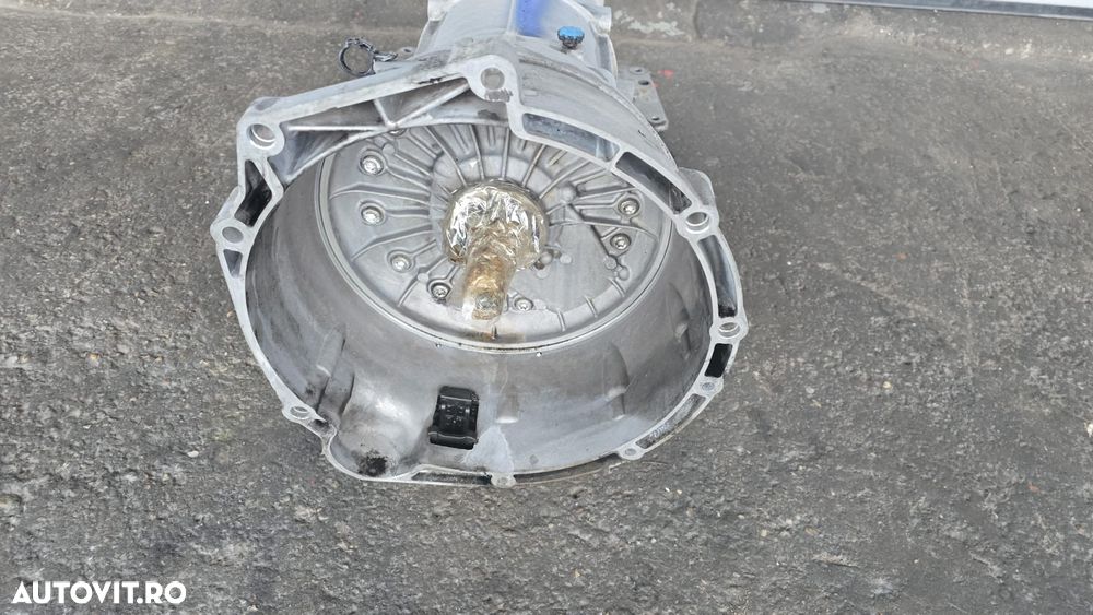 Vând cutie automată 8hp70 tracțiune spate 530D f10 F11 535d 730d F01 F02 și lci 530d Gt 535gt F07  640d F06 F12 F13  330D F30 F31 335d 435D f32 garanție 6 luni fără limita de km se oferea montaj contracost - 2