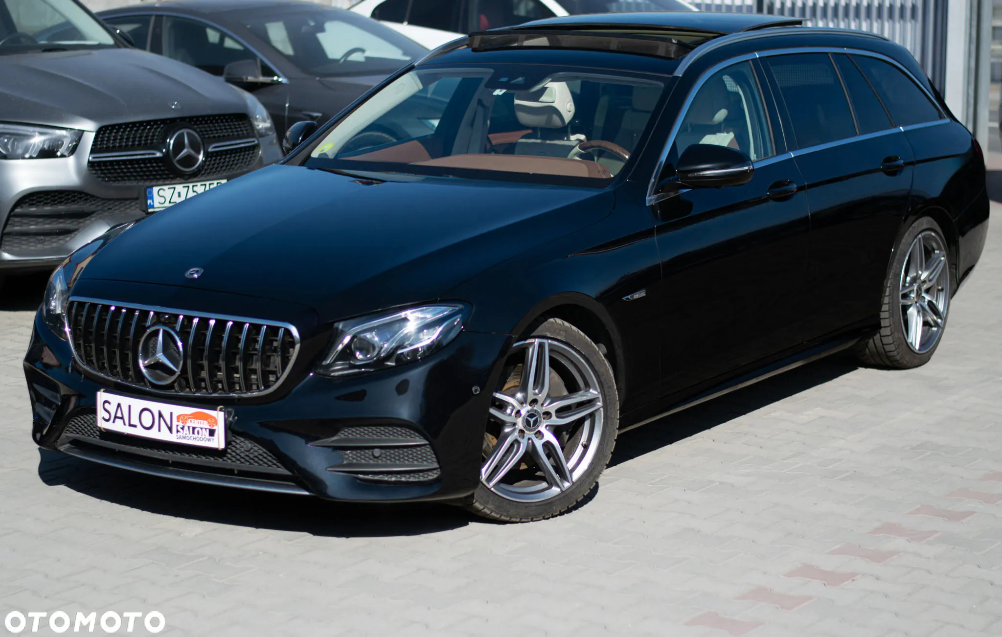 Mercedes-Benz Klasa E 220 d T 9G-TRONIC AMG Line - 28
