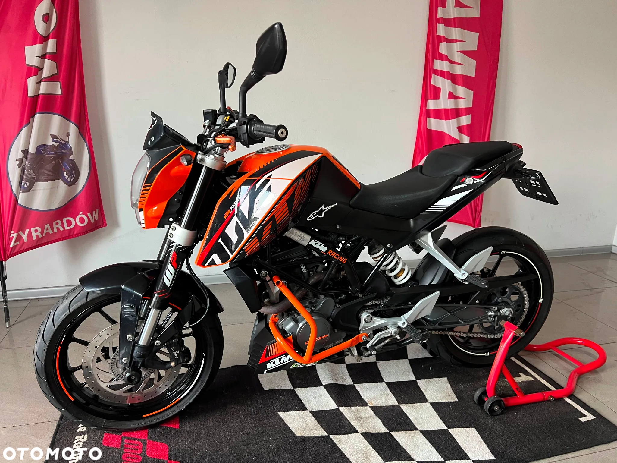 KTM Duke - 3