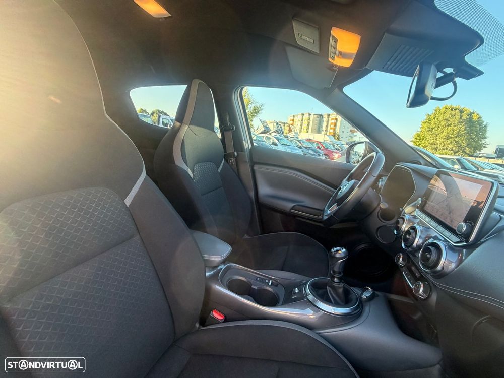 Nissan Juke 1.0 DIG-T N-Design Black - 12