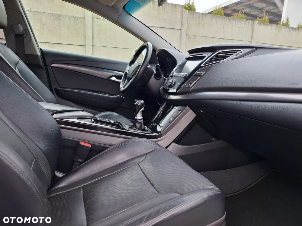Hyundai i40 Kombi blue 1.7 CRDi Premium - 14