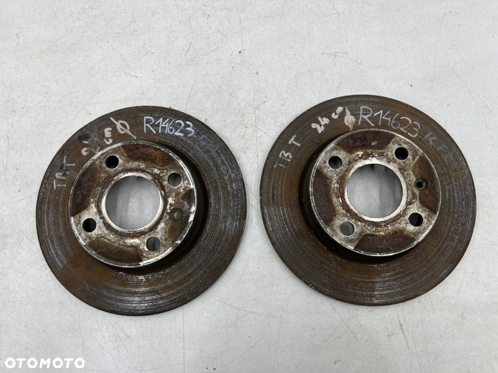 Tarcze hamulcowe Opel Tigra B TwinTop Corsa Combo 240mm Tarcza tył komplet - 1