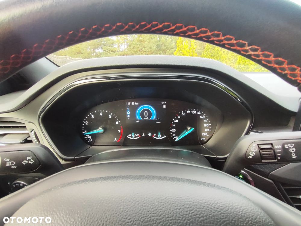 Ford Focus Turnier 1.6 EcoBoost Start-Stopp-System SYNC Edition - 19