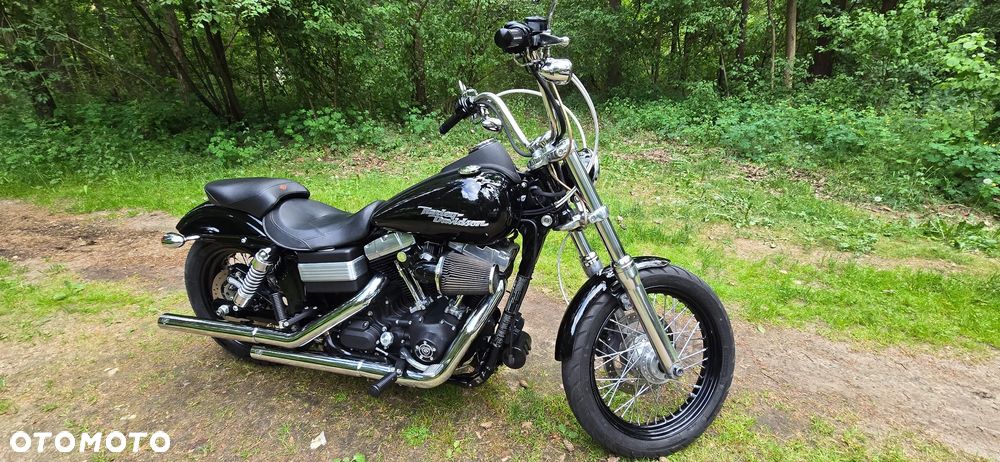 Harley-Davidson Dyna Street Bob - 2