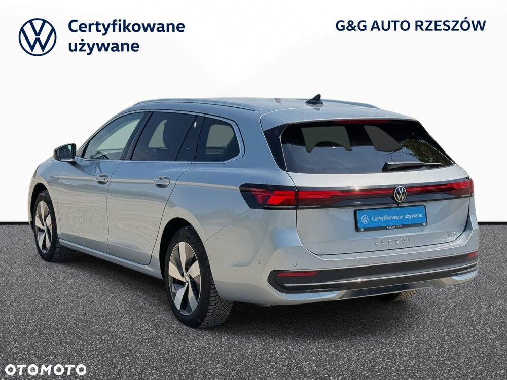 Volkswagen Passat Variant 1.5 TSI EVO Business DSG - 4