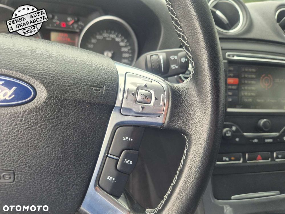 Ford Mondeo - 25