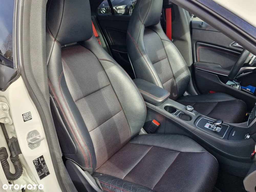 Mercedes-Benz CLA - 19