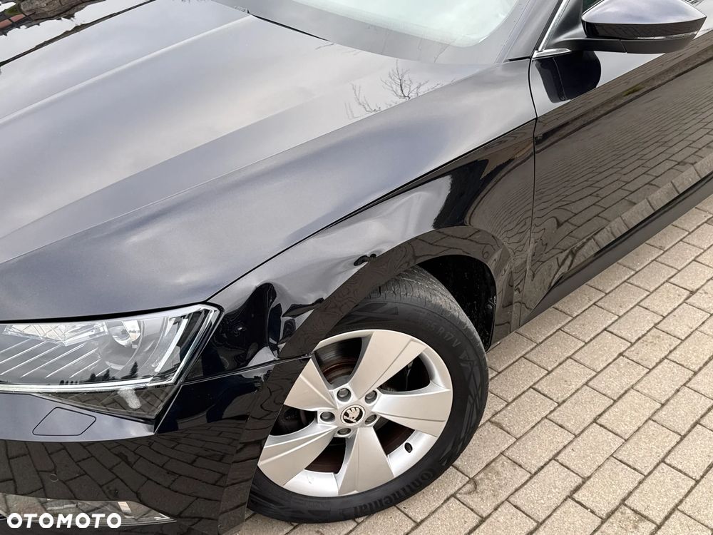 Skoda Superb 1.6 TDI Ambition - 33