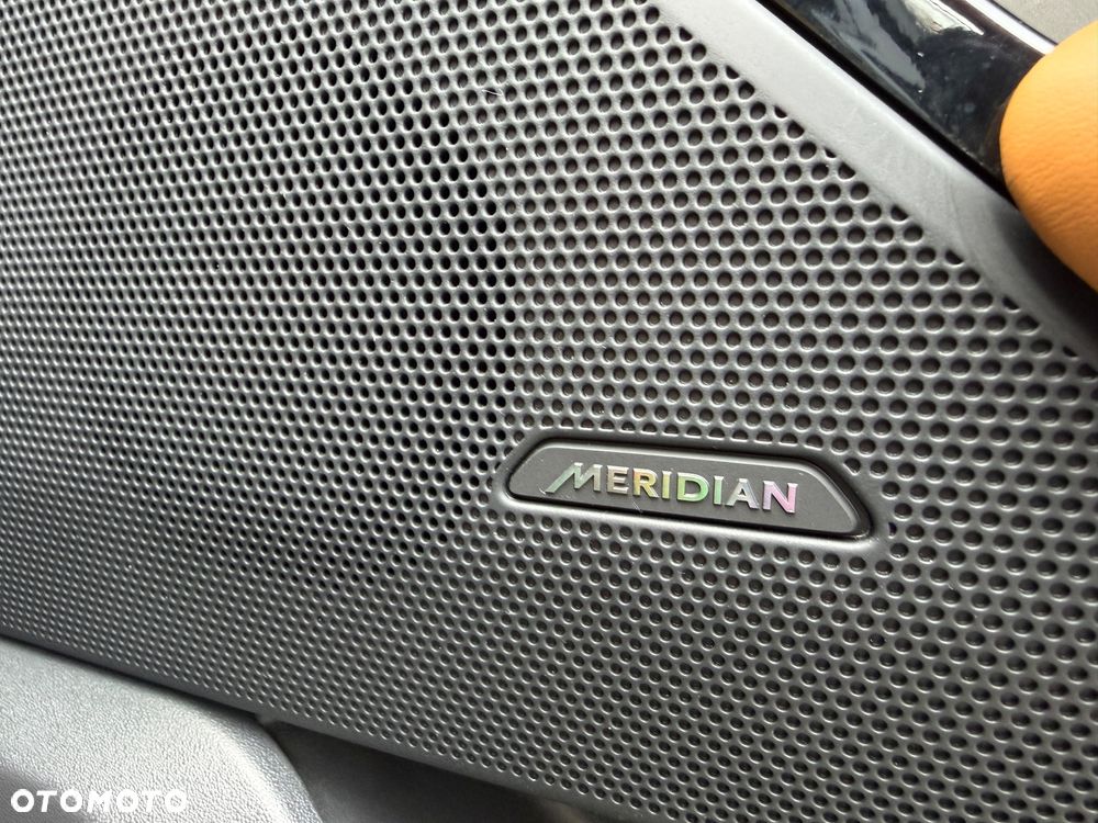 Land Rover Range Rover Velar 2.0 P250 R-Dynamic SE - 20