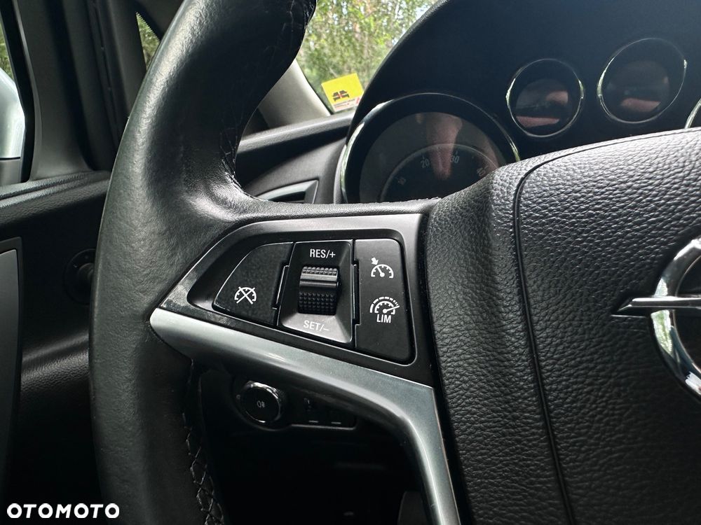 Opel Astra - 22