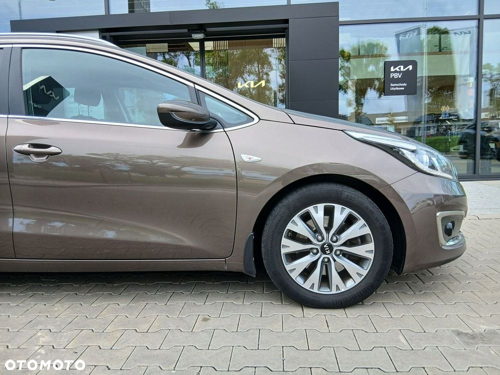 Kia Ceed 1.6 GDI Smart Plus - 15