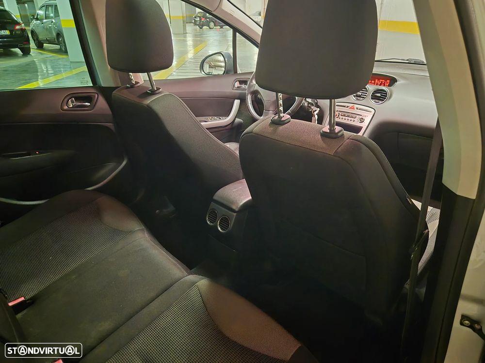 Peugeot 308 SW 1.6 HDi Sport CVM6 - 26