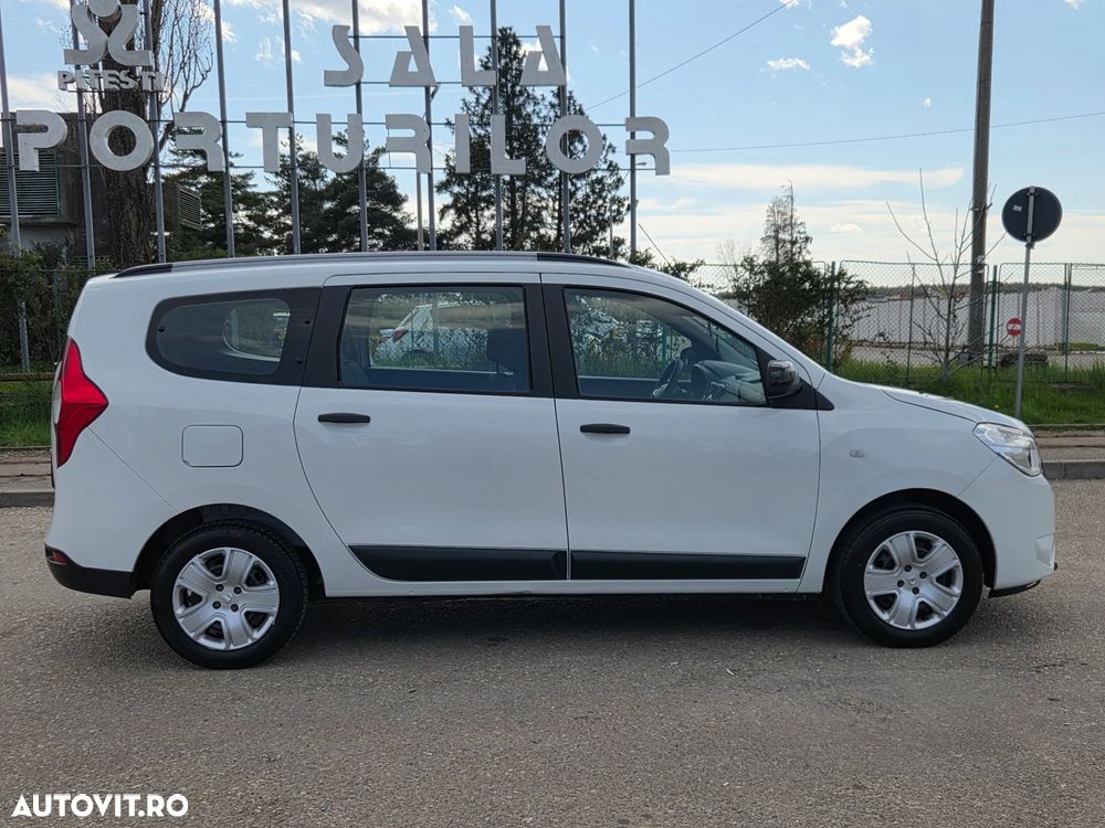 Dacia Lodgy 1.5 Blue dCi Laureate - 10