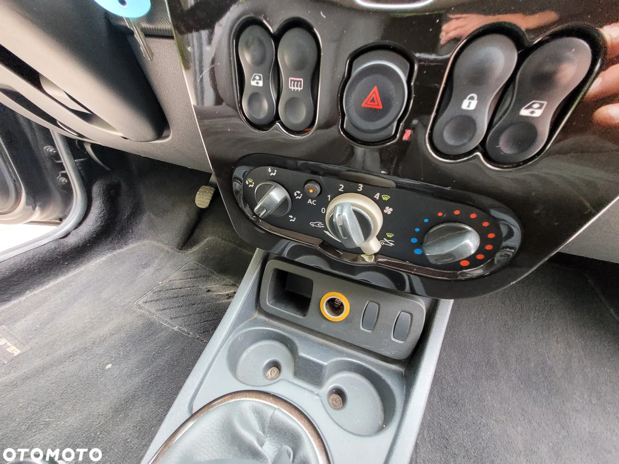 Dacia Duster 1.5 dCi Ambiance - 8
