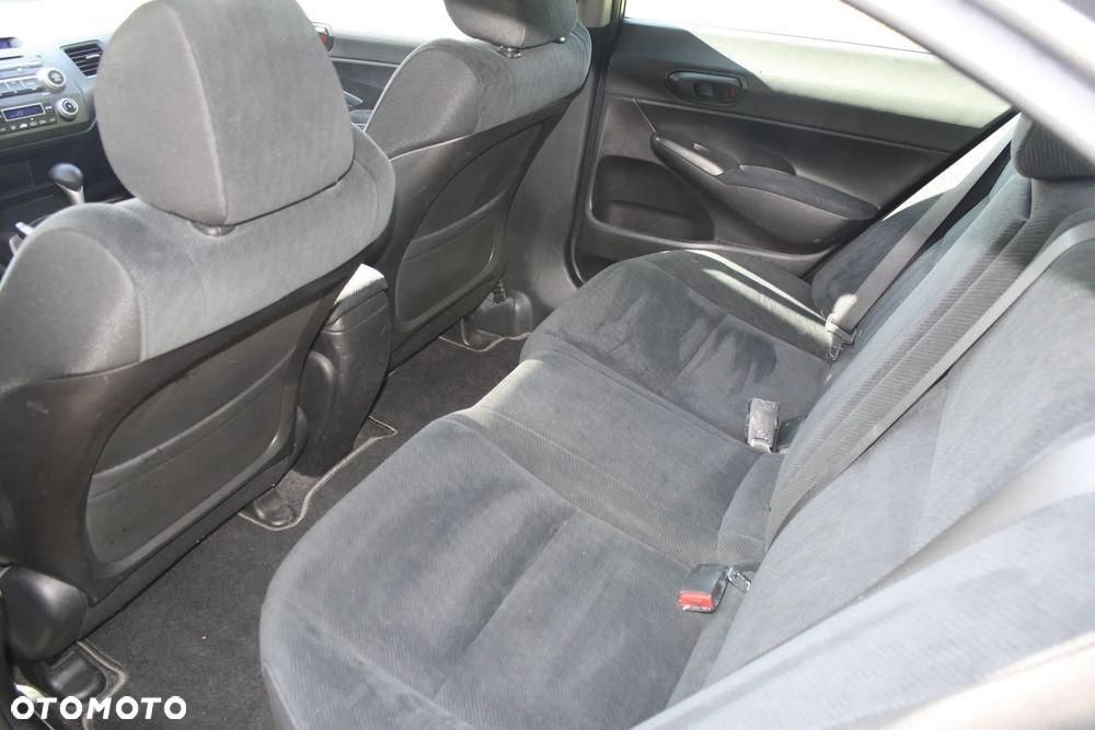 Honda Civic 1.8 Executive i-SHIFT - 16