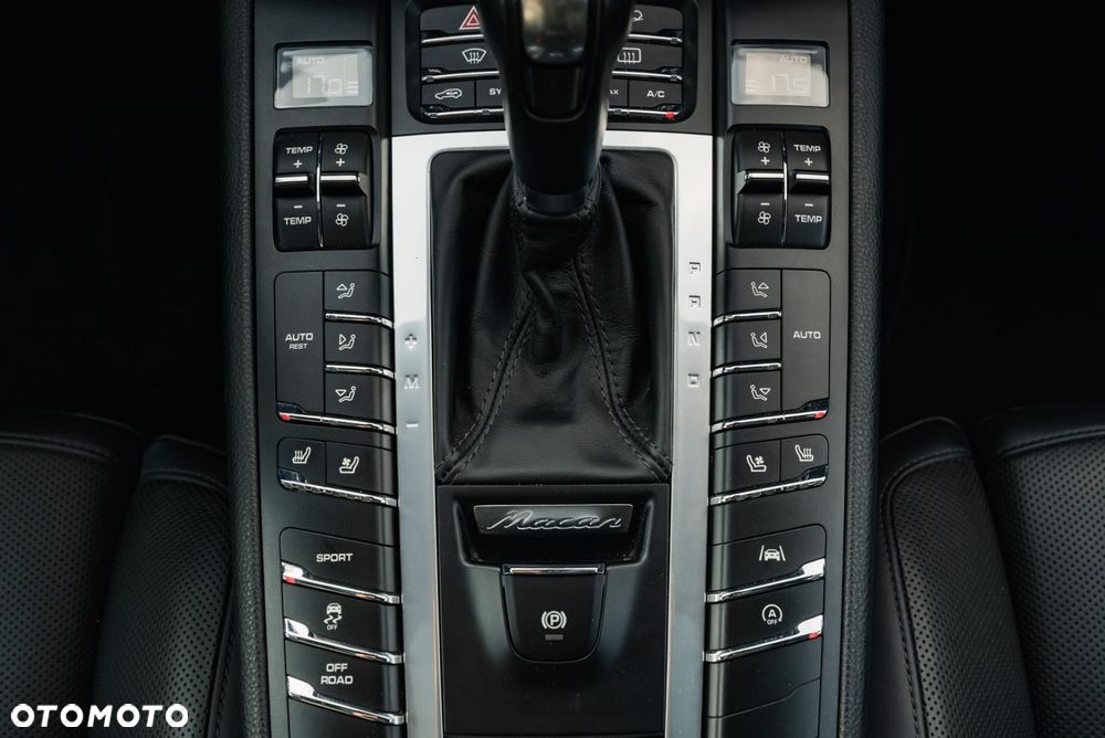 Porsche Macan Standard - 24
