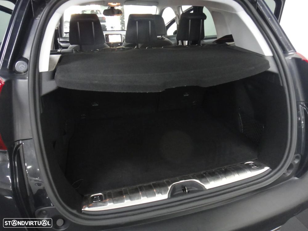 Peugeot 2008 1.2 PureTech GT Line EAT6 - 16