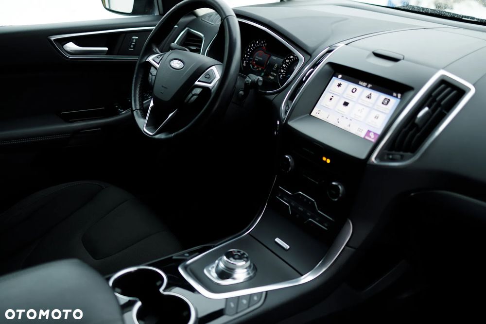 Ford S-Max 2.0 EcoBlue Titanium - 23