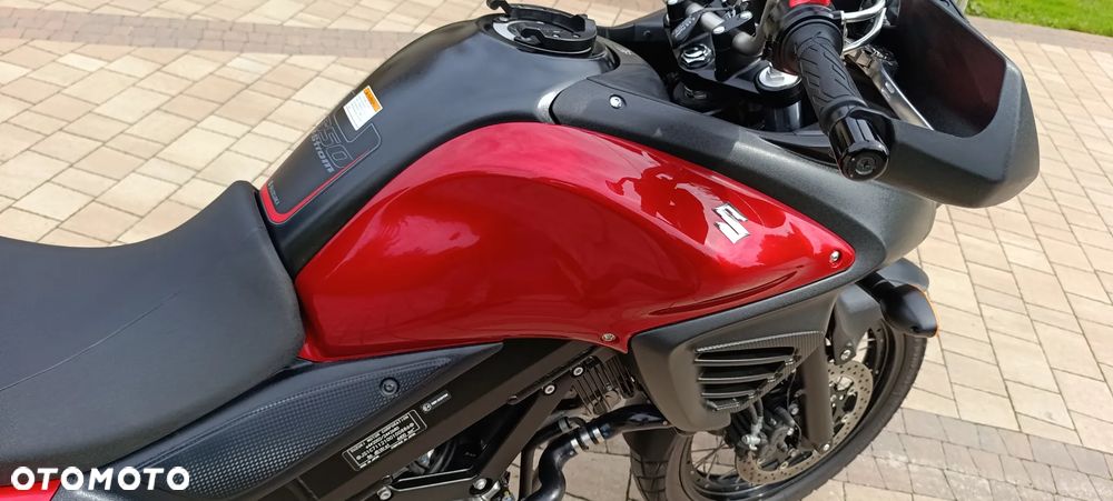 Suzuki V-STROM - 21