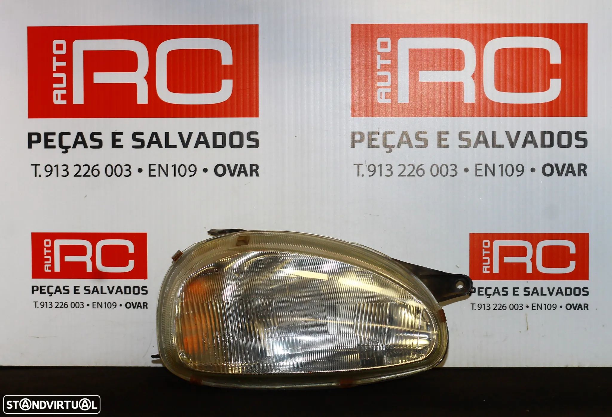 FAROL DIREITO OPEL CORSA B - 1