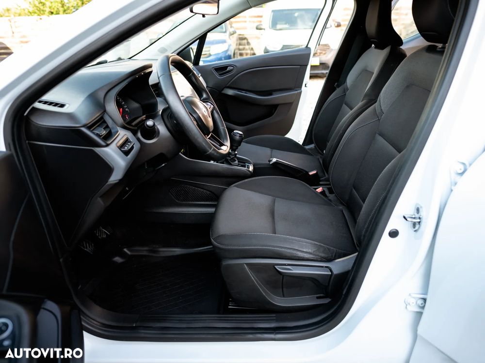 Renault Clio - 17