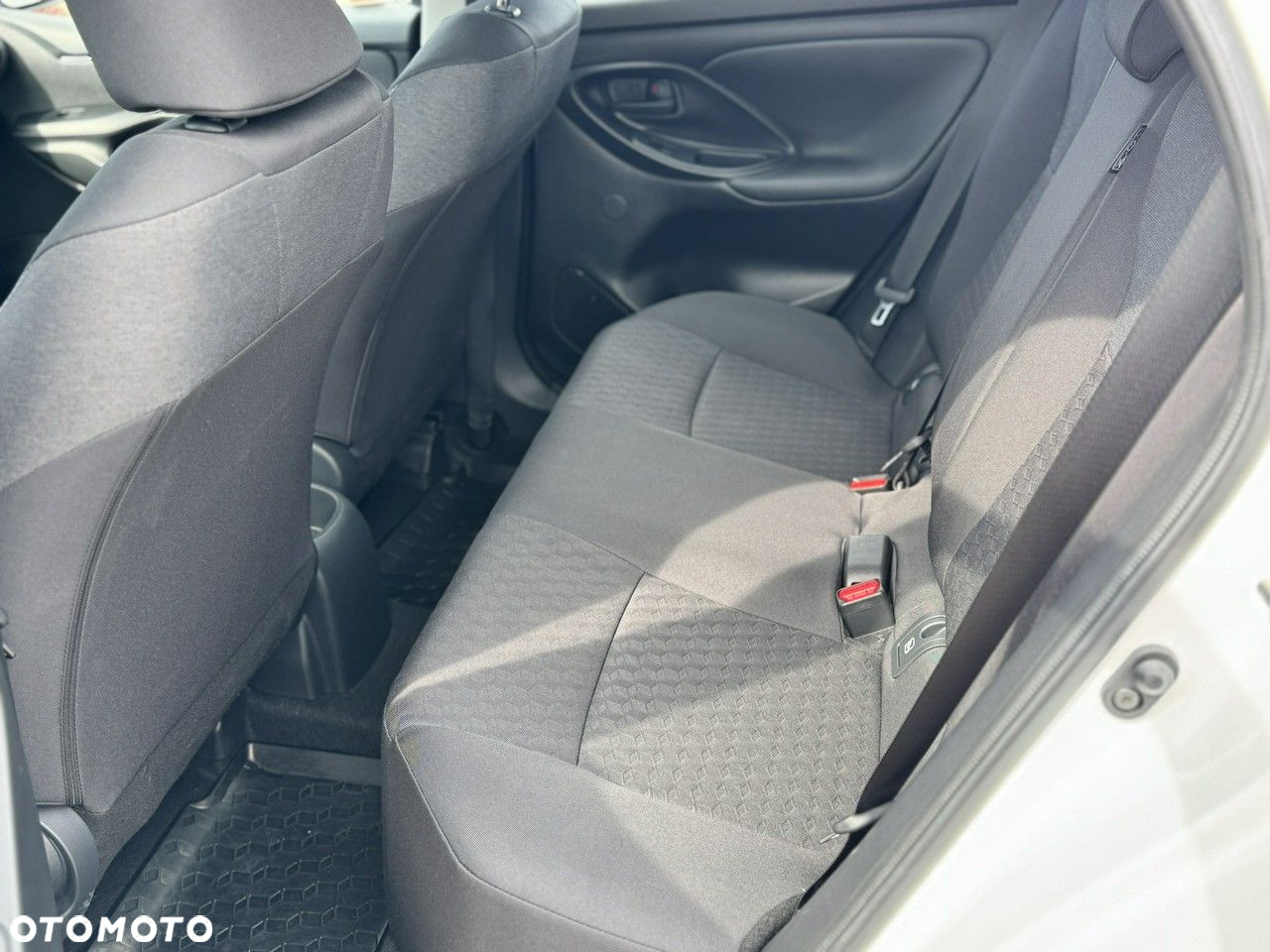 Toyota Yaris - 26