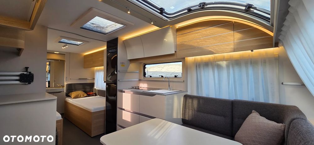 Adria Adora 572UT Mover Markiza Ogrzewanie Podłogowe - 4