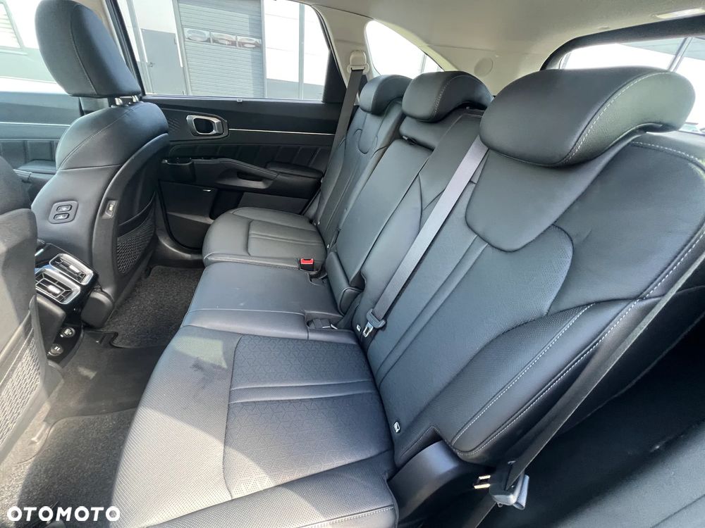 Kia Sorento - 13