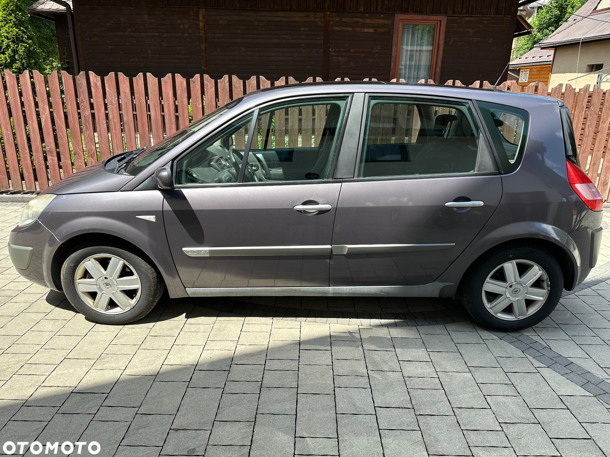 Renault Scenic - 2