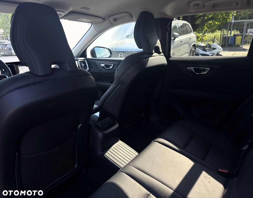 Volvo V60 - 25
