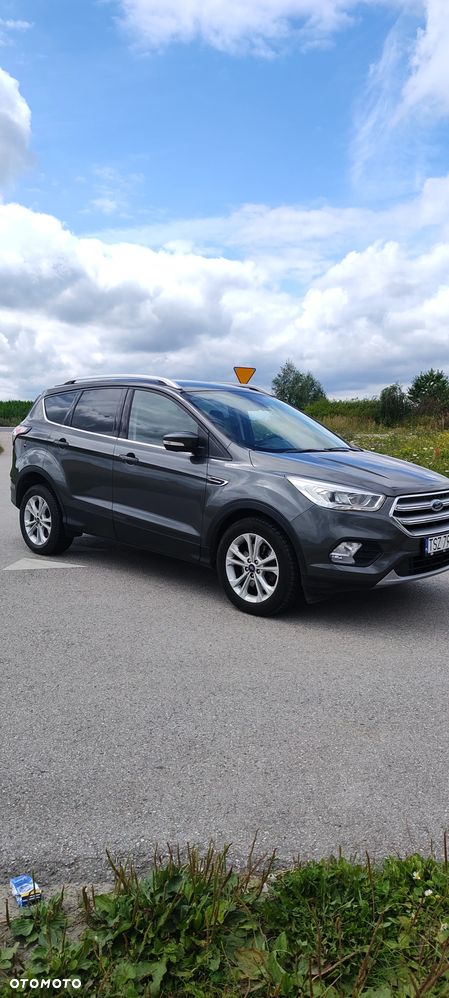 Ford Kuga - 2