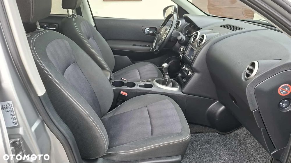 Nissan Qashqai+2 - 10