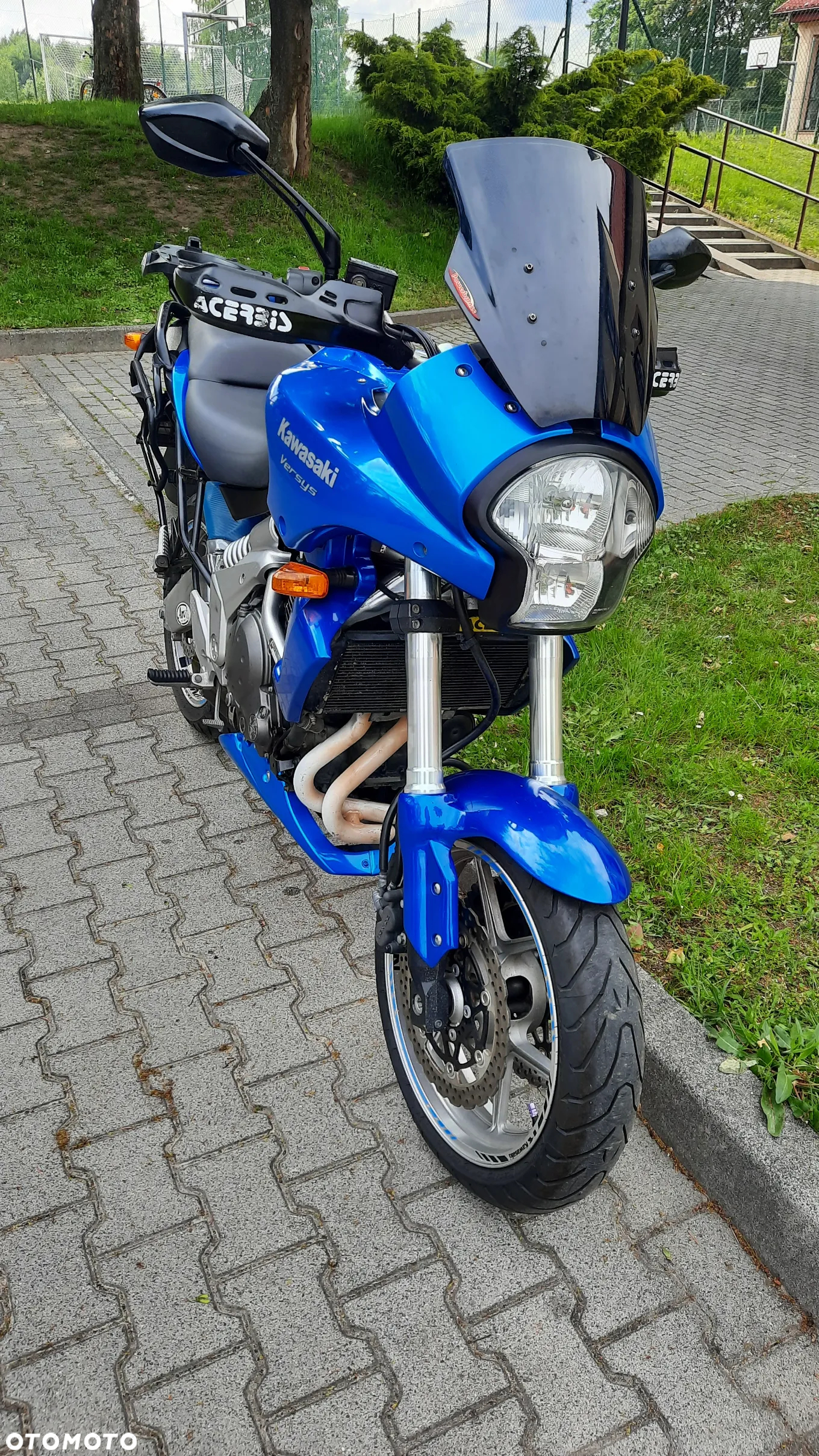 Kawasaki Versys 650 - 12